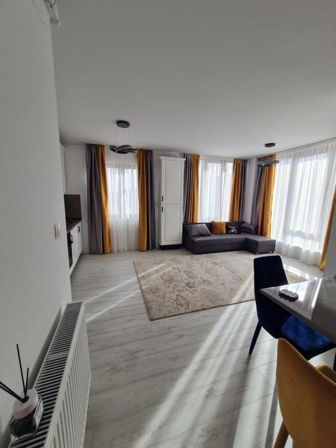 Toronto Deluxe Residence Timişoara Buitenkant foto